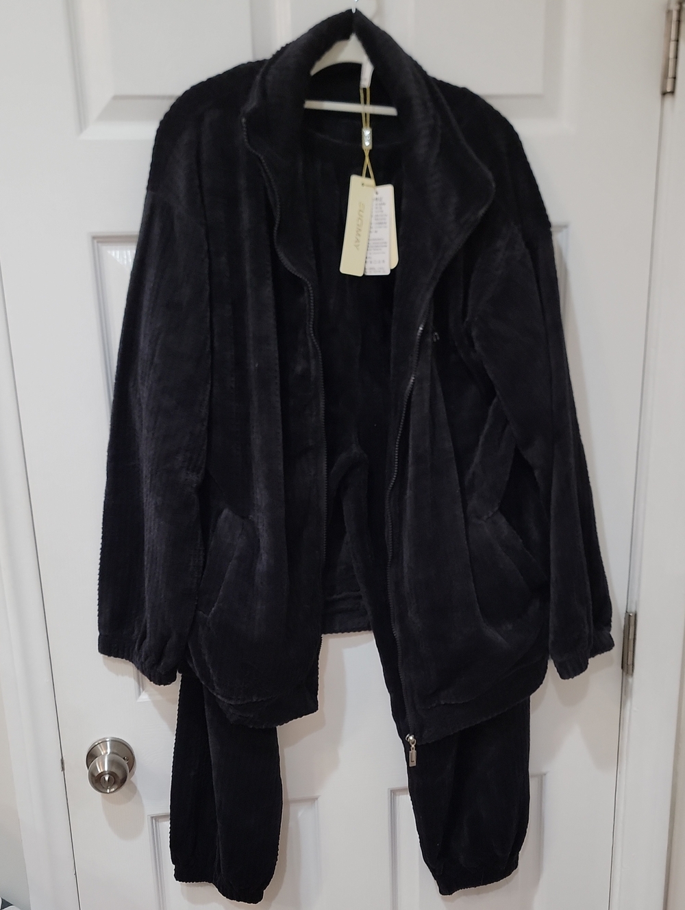 Black Zip-Front Plush Jacket and Pants Set